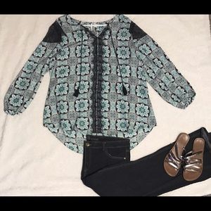 Cato Women’s Tunic Top 14/16W Teal Pattern NWOT